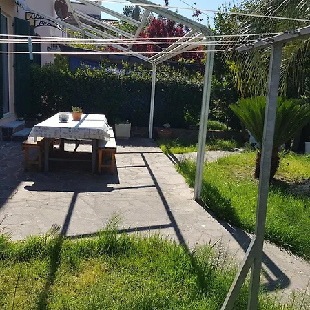 La Palma Apartment Ameglia